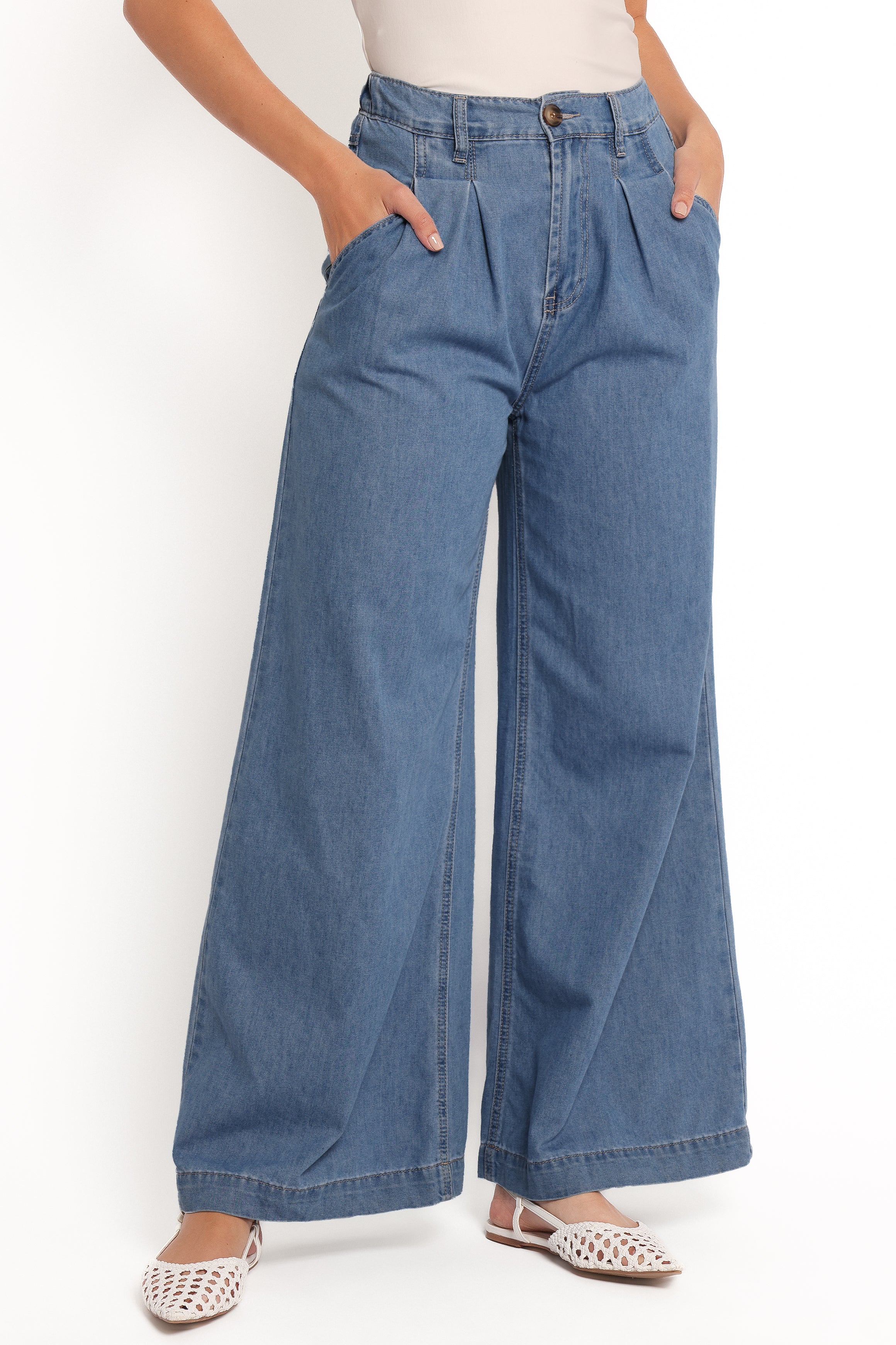 Rosalee Chambray Wide Leg Pant - Medium Denim