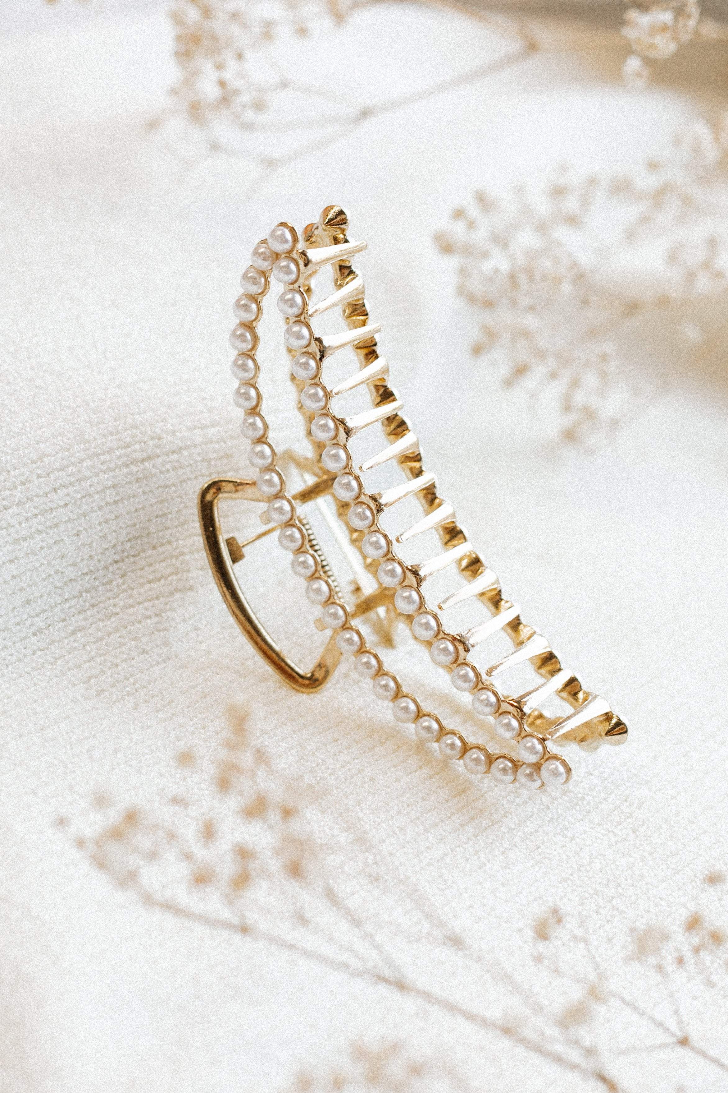 Petal and Pup USA ACCESSORIES Triska Hairclip - Pearl One Size